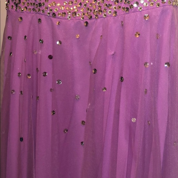 Lilac Prom Dress - Picture 4 of 7